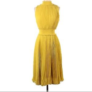 Nanette Lepore Midi Pleated Sleeveless Lime Matcha Dress NWT